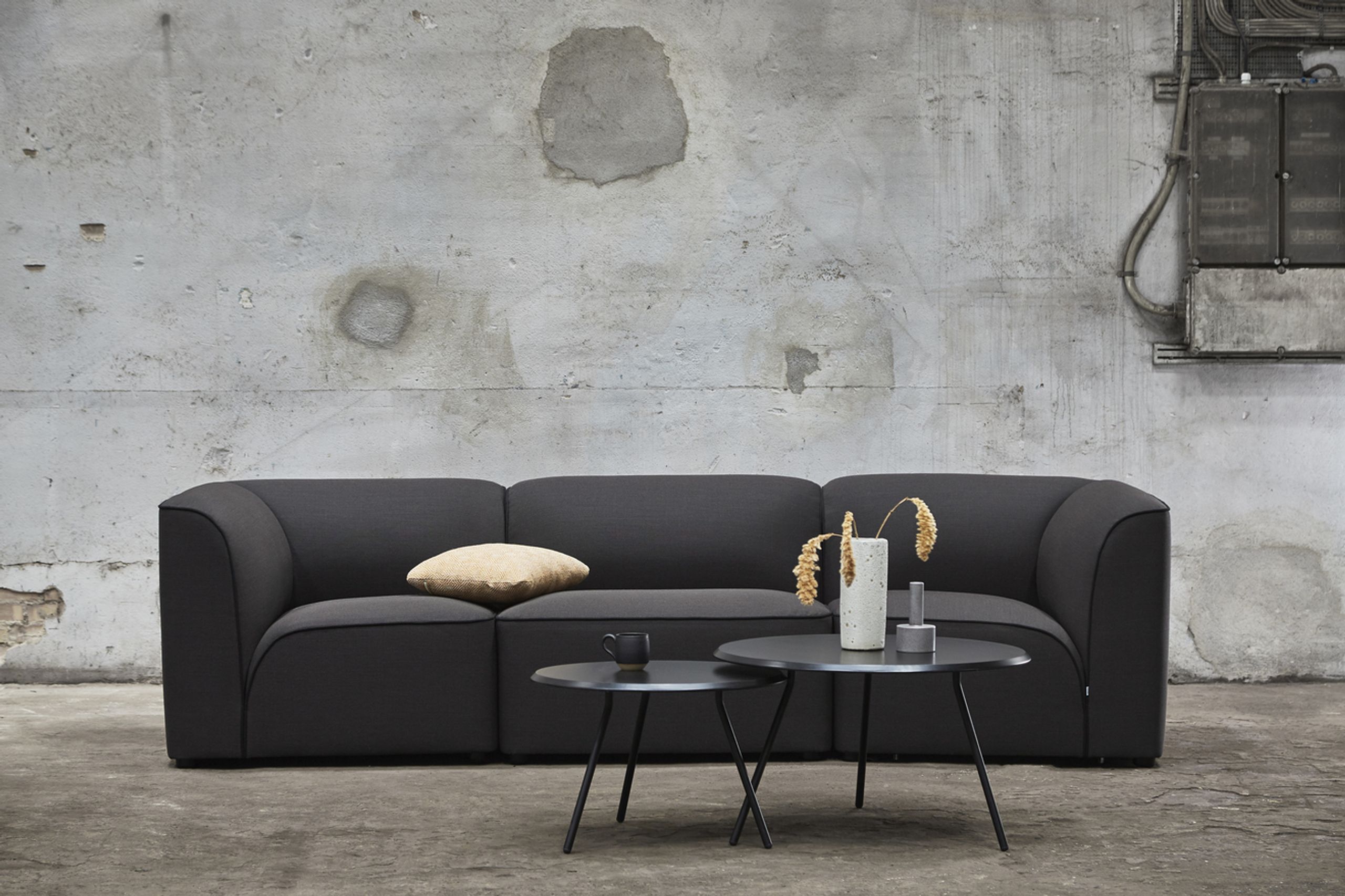 Woud - Table - Soround Side Table - Warm Grey - Nano Laminate