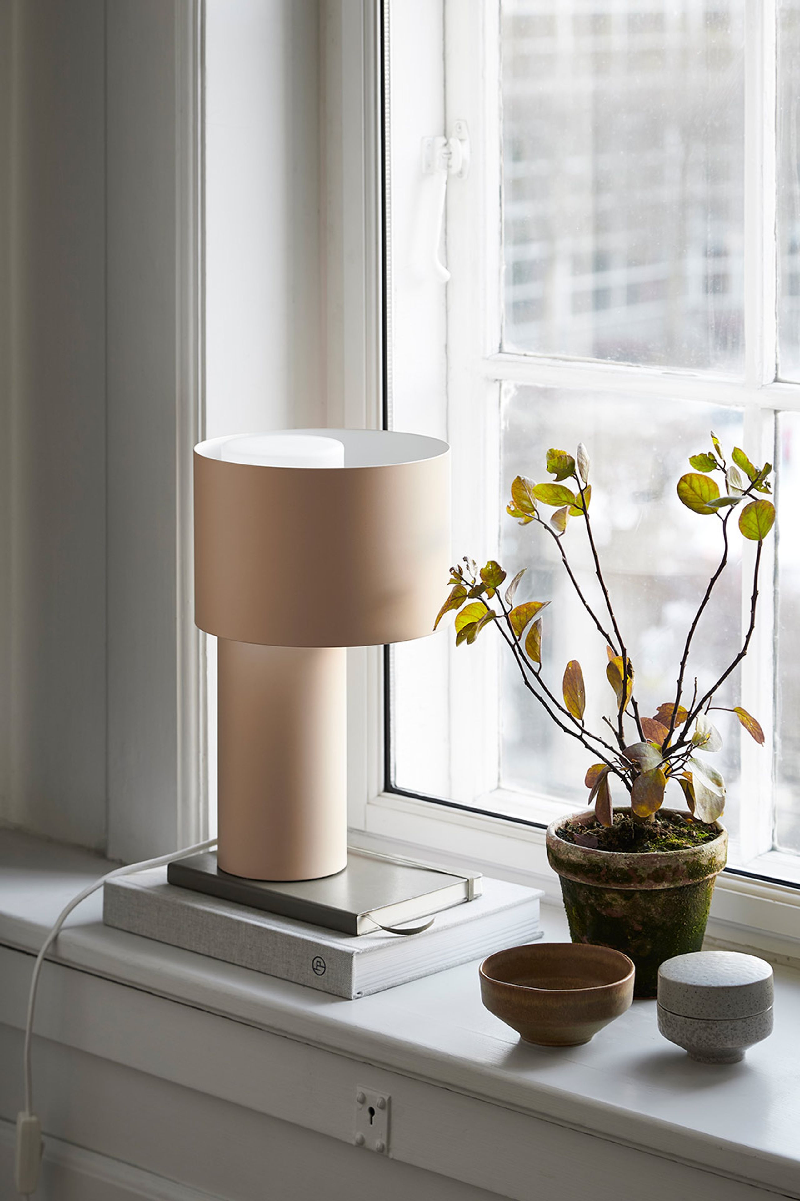 Woud - Table Lamp - Tangent table lamp - Desert Sand