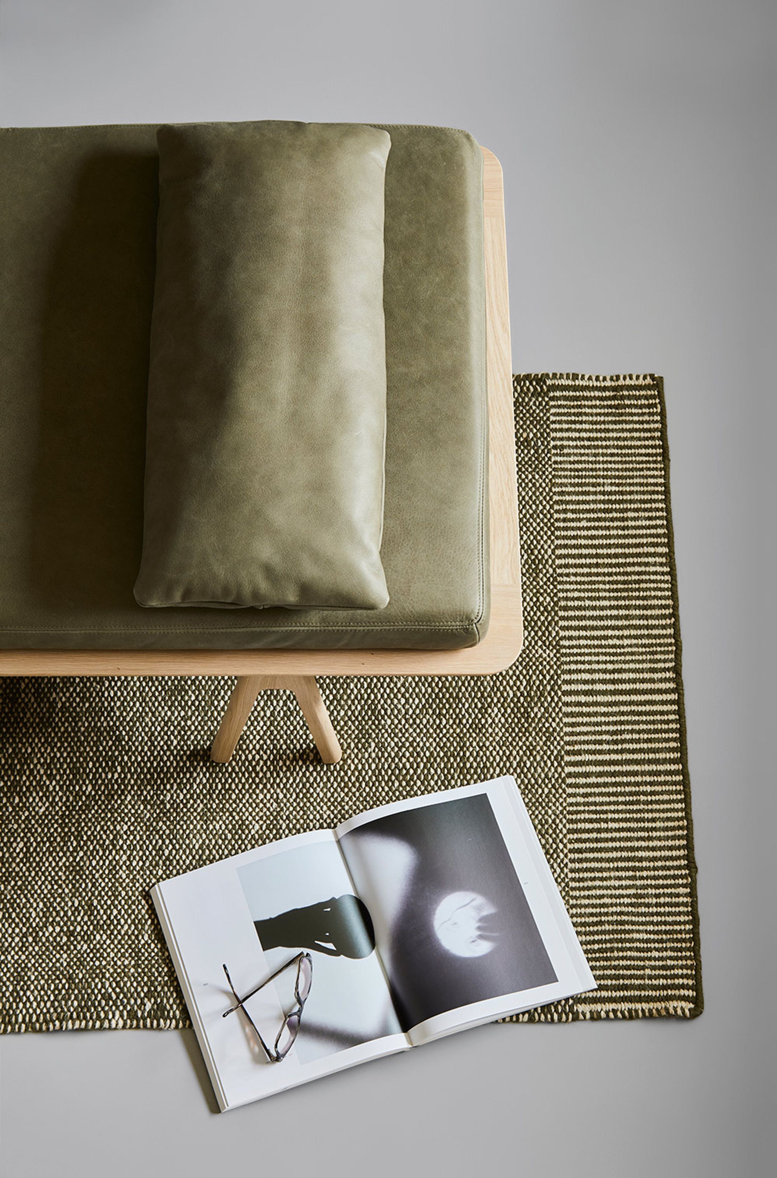 Woud - Koberec - Rombo rug - White / Grey - Large