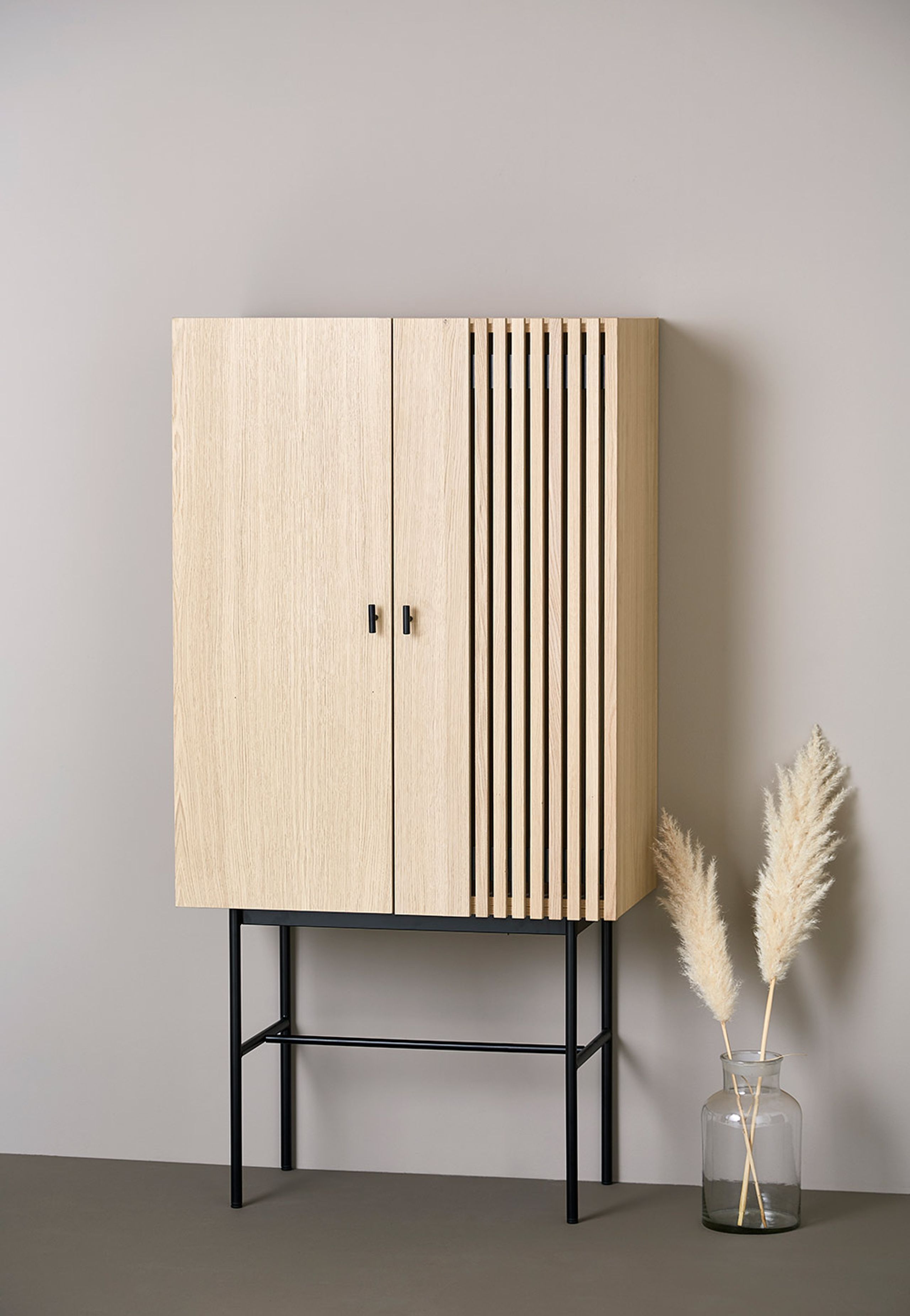Woud - Aparador - Array sideboards - 80 cm / White pigmented Oak w. Black legs