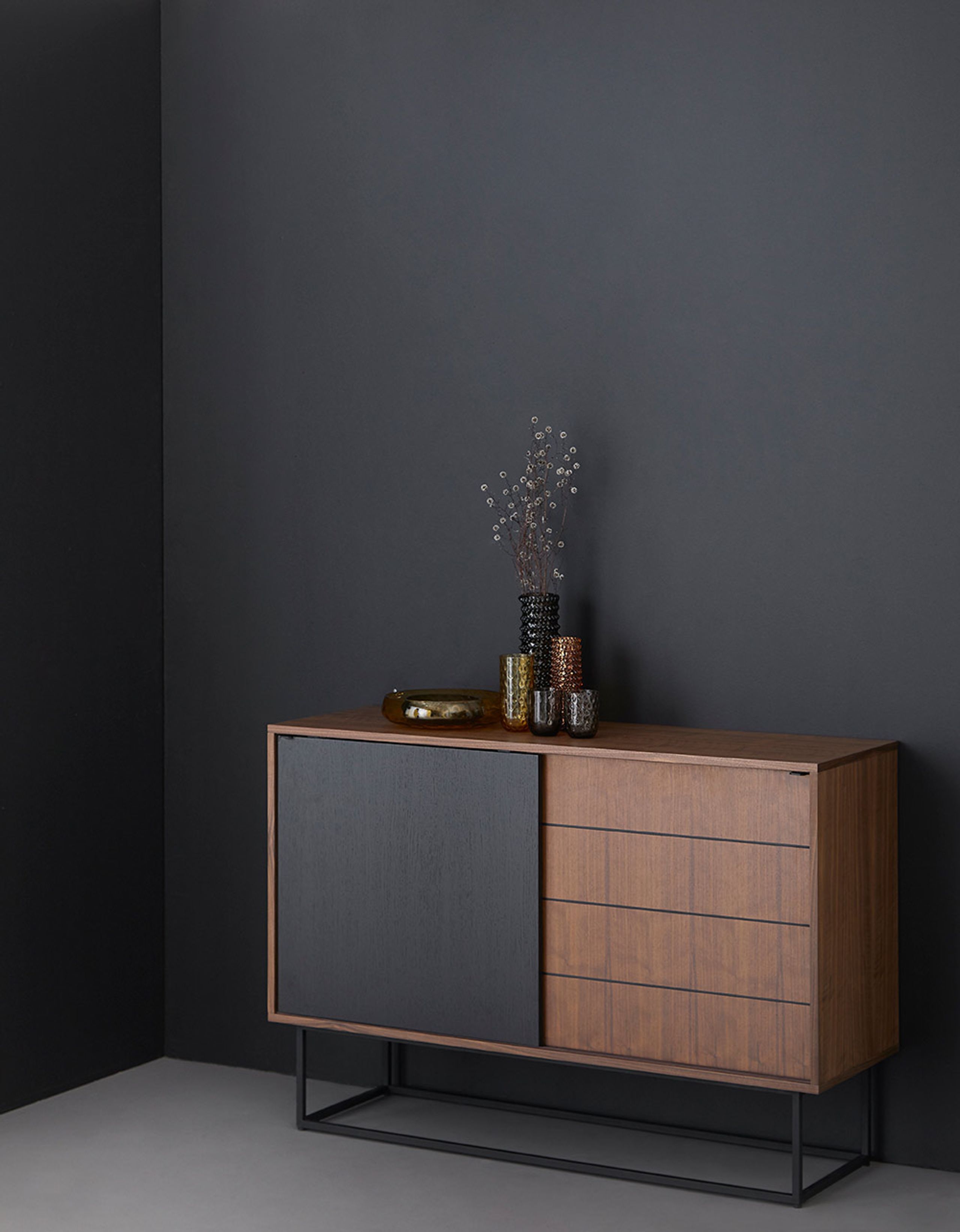 Woud - Anrichte - Virka Sideboard - Black Painted Oak / Oak Veneer - High