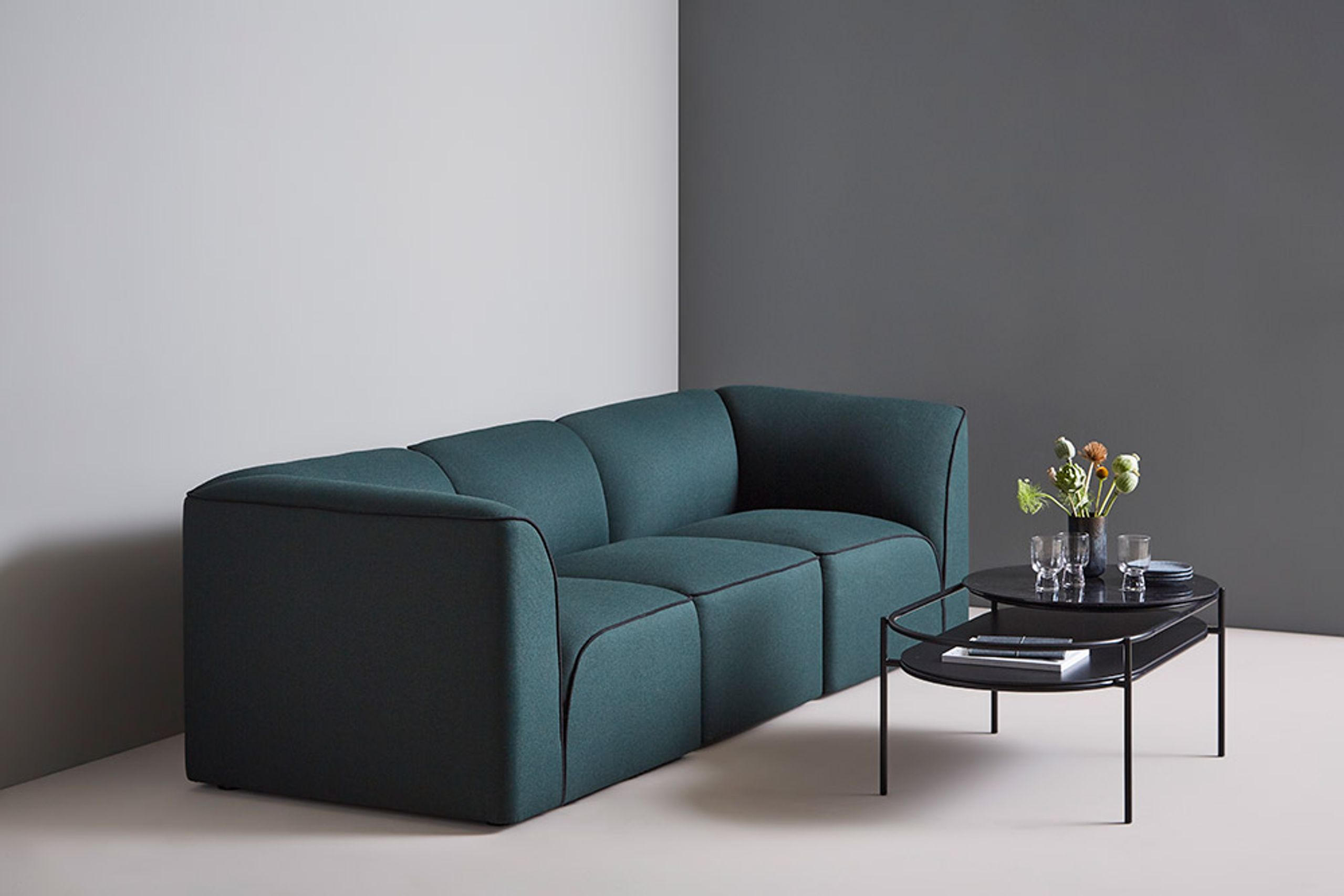Woud - Sofa - Flora Sofa | 2,5-Seater - Vidar 232