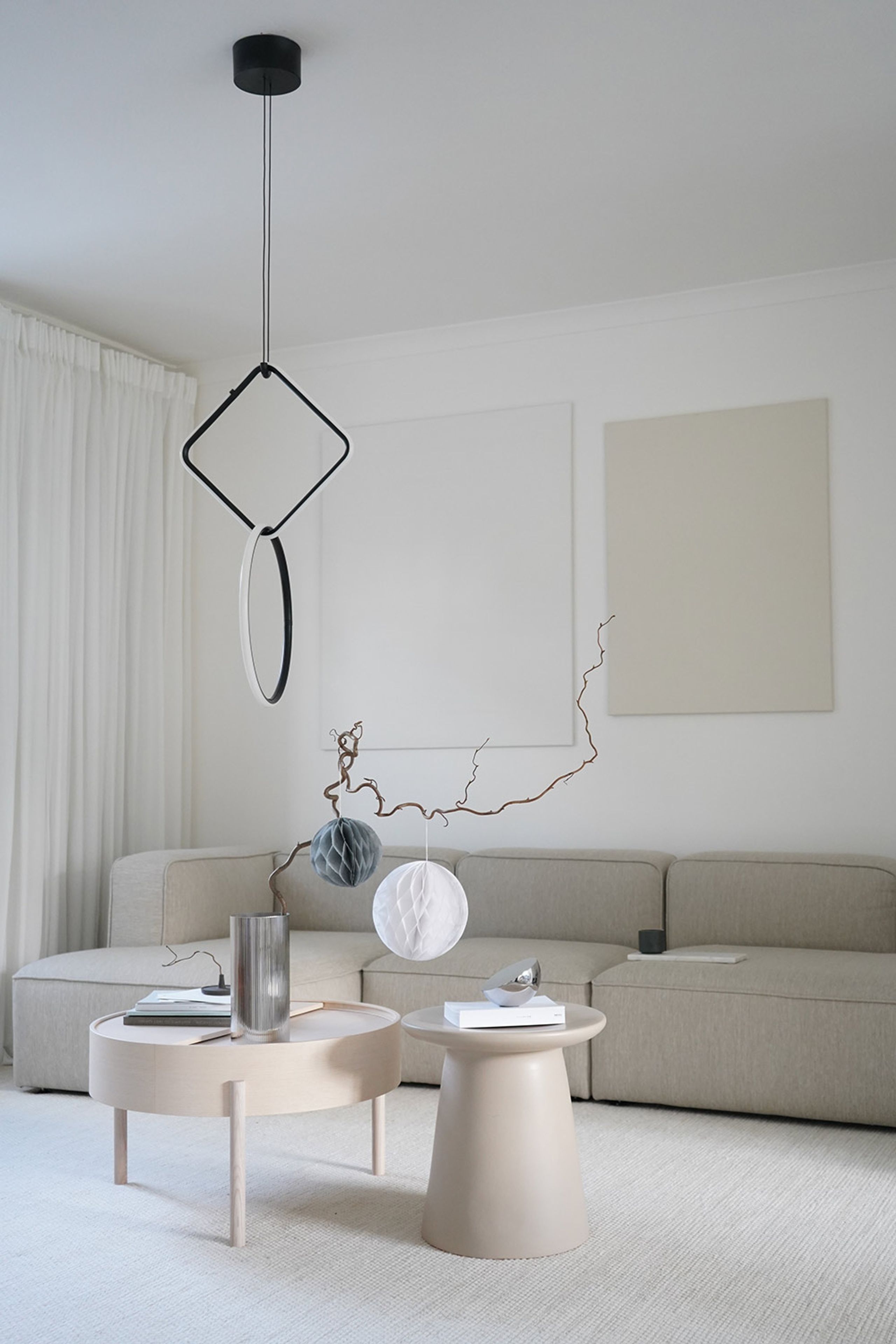 Woud - Houpací křeslo - Arc Side and Coffee Table - White Pigmenteret Ash - Coffee Table