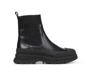 Black / Black (Esaurito)