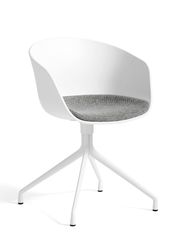 White / Hallingdal 126 (Sold Out)
