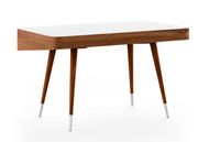 Oiled walnut (Vypredané)