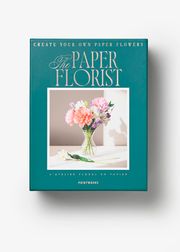 Crepe Paper Flower Set (Udsolgt)