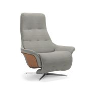 Tova 10 / Lacquered Oak / Brushed Chrome (Udsolgt)