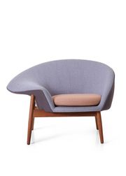 Hero 381 (Plum) / Rewool 658 (Soft Violet) / Merit 035 (Fresh Peach) (Sold Out)