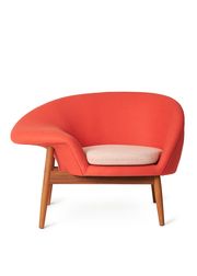 Hero 551 (Apple Red) / Canvas 614 (Pale Rose) (Sold Out)