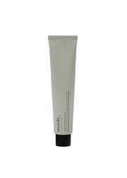 Natural volcanic stone, Glycolic Acid & Wild Nordic berries