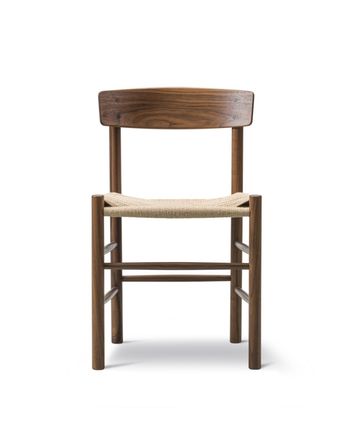 Fredericia Furniture - Matstol - J39 Mogensen Chair 3239 by Børge Mogensen - Oiled Walnut / Natural Paper Cord