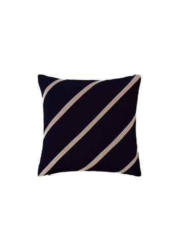 Christina Lundsteen - Kissen - AYA pillow - Dark blue / light kit