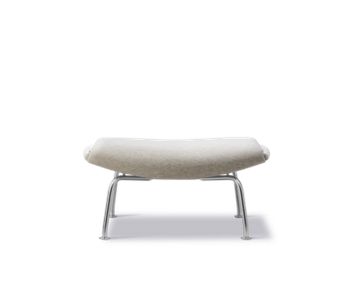 Fredericia Furniture - Footstool - Wegner Ox Ottoman 1002 by Hans J. Wegner - Clay 12